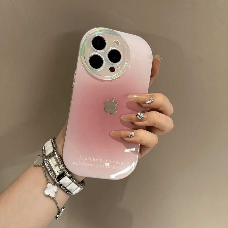 Upgrade Your iPhone Look with Chic Gradient Phone Shells
