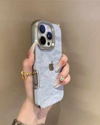 Electroplated velvet snow mountain pattern case for iPhone