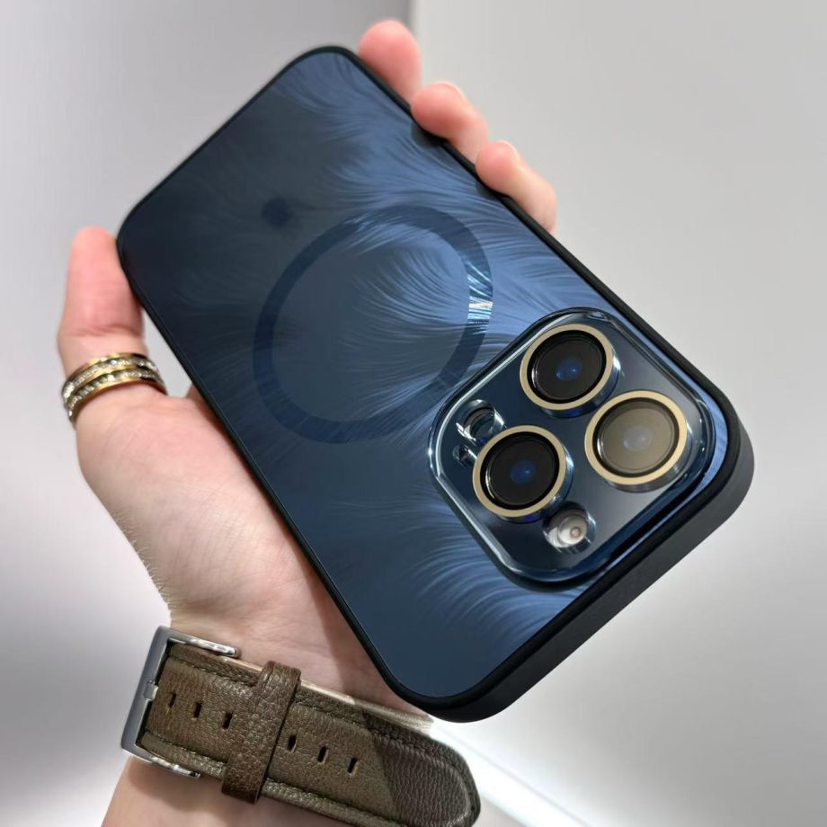 Gradient flowing feather pattern case for iPhone