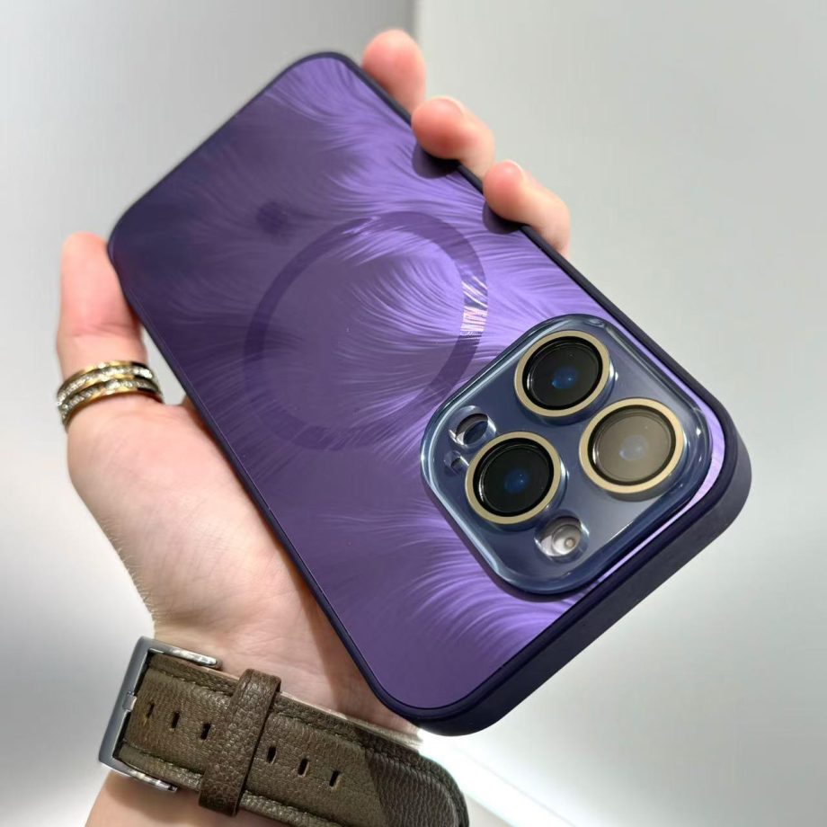Gradient flowing feather pattern case for iPhone