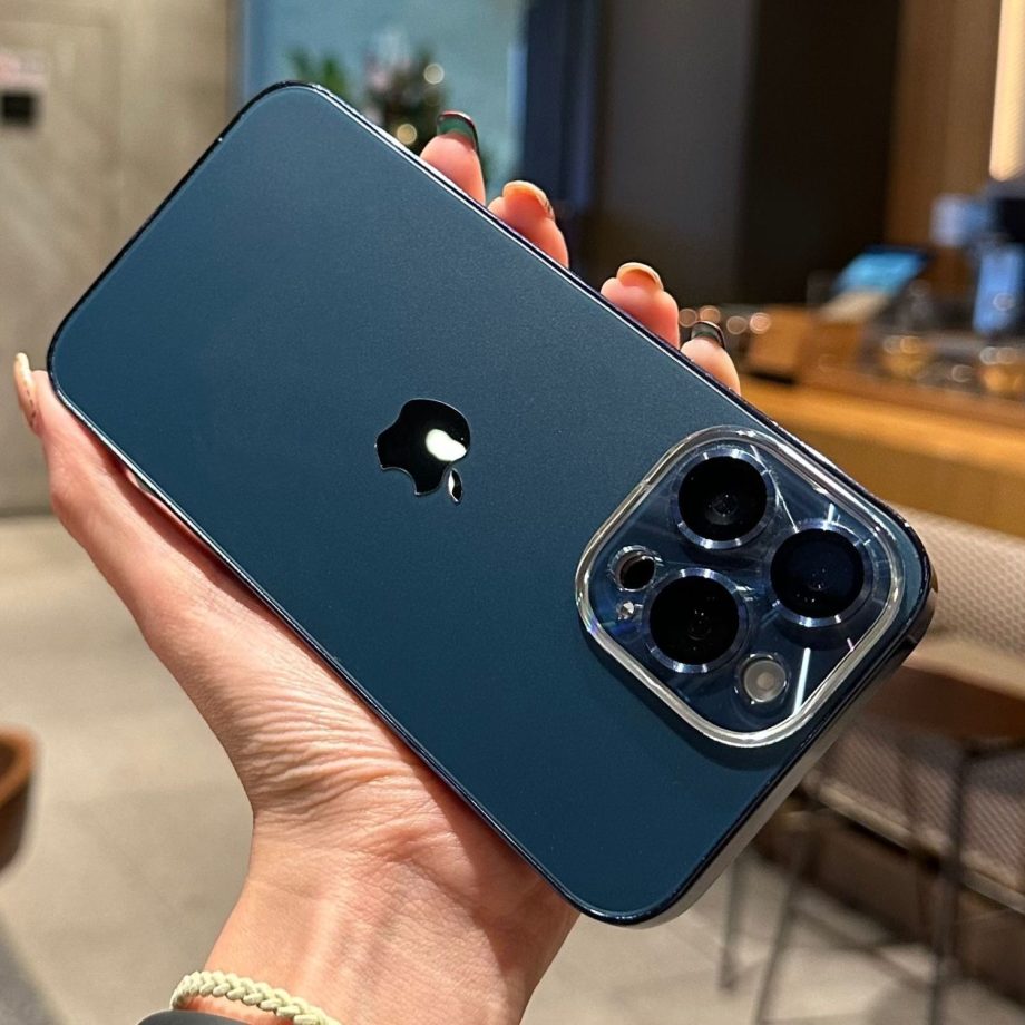 LumaFrame Pro Plating Case for iPhone