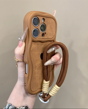 Corrugated leather phone case for iPhone