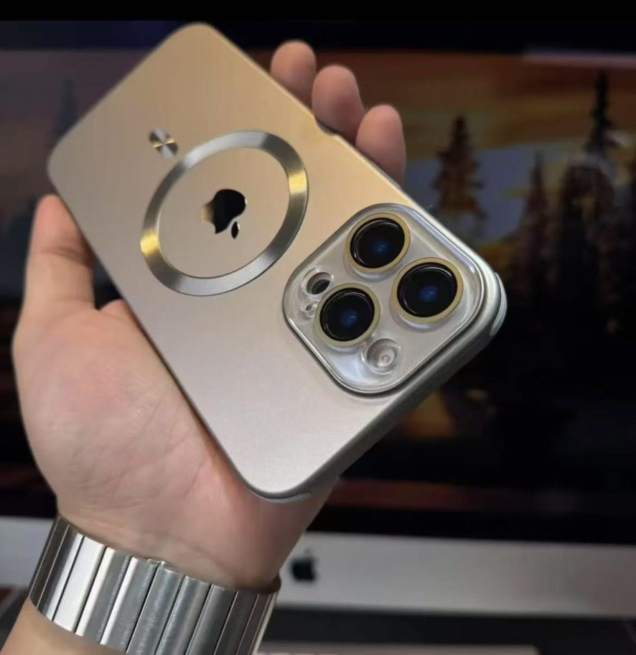New frosted anti drop magnetic case for iPhone