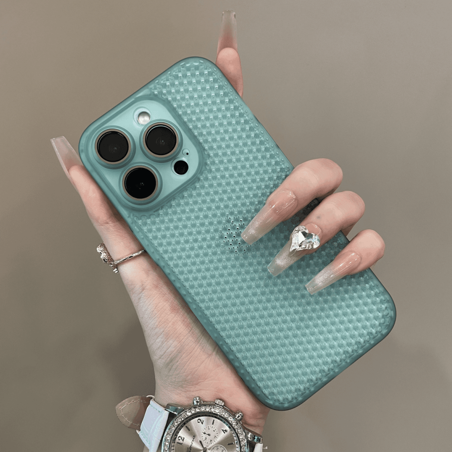 Cellular mesh heat dissipation case for iPhone