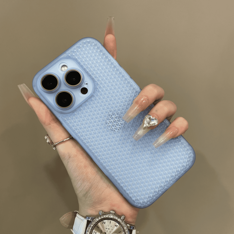 Cellular mesh heat dissipation case for iPhone