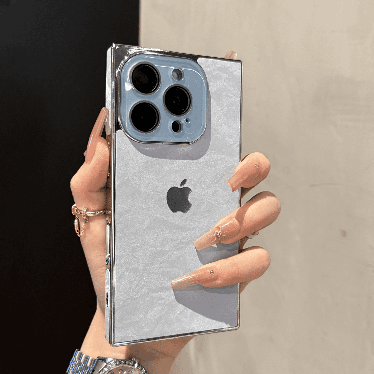 New Velvet-textured Lens Protection Case for iPhone - Image 3