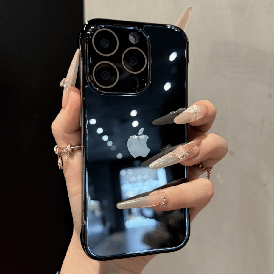 New heat dissipation half-wrapped tempered glass phone case