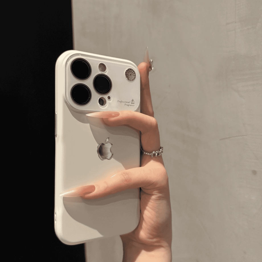 Large-window liquid silicone aroma case for iPhone