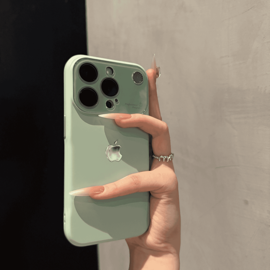 Large-window liquid silicone aroma case for iPhone