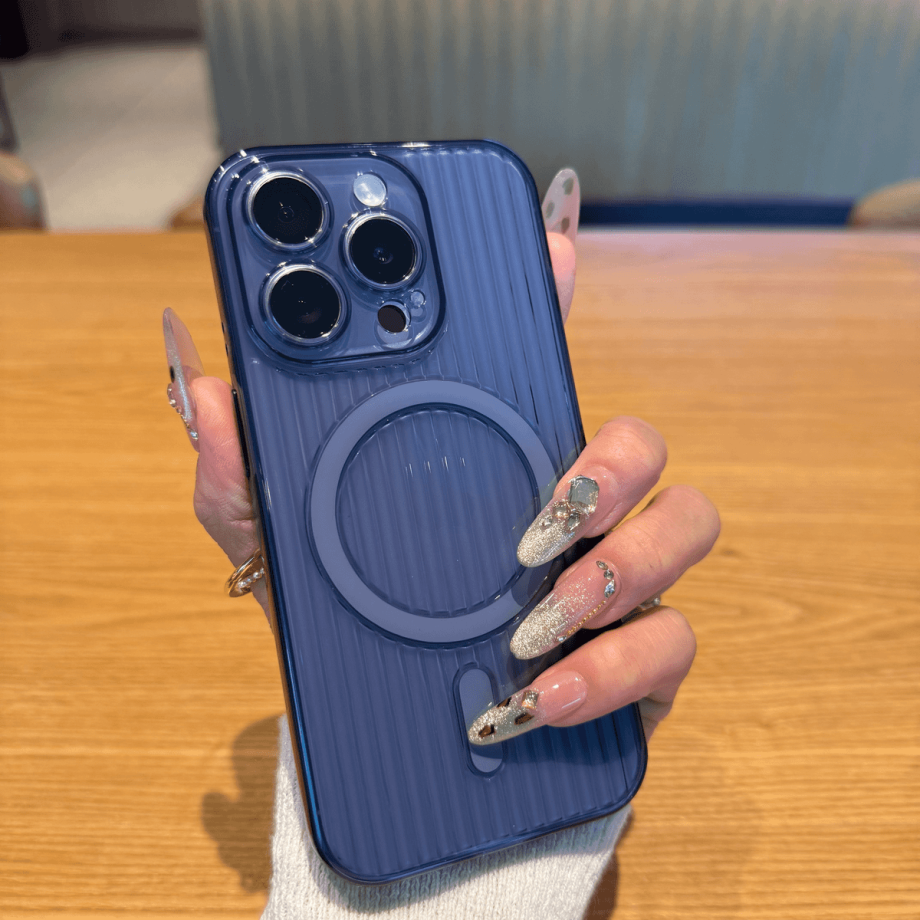 Stereoscopic creative anti-fall magnetic phone case