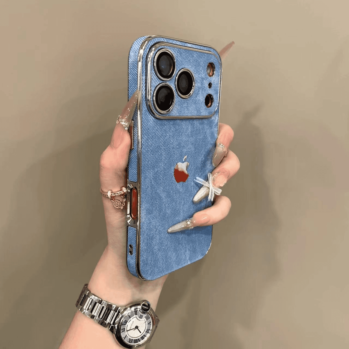 Large window denim patterned case for iPhone