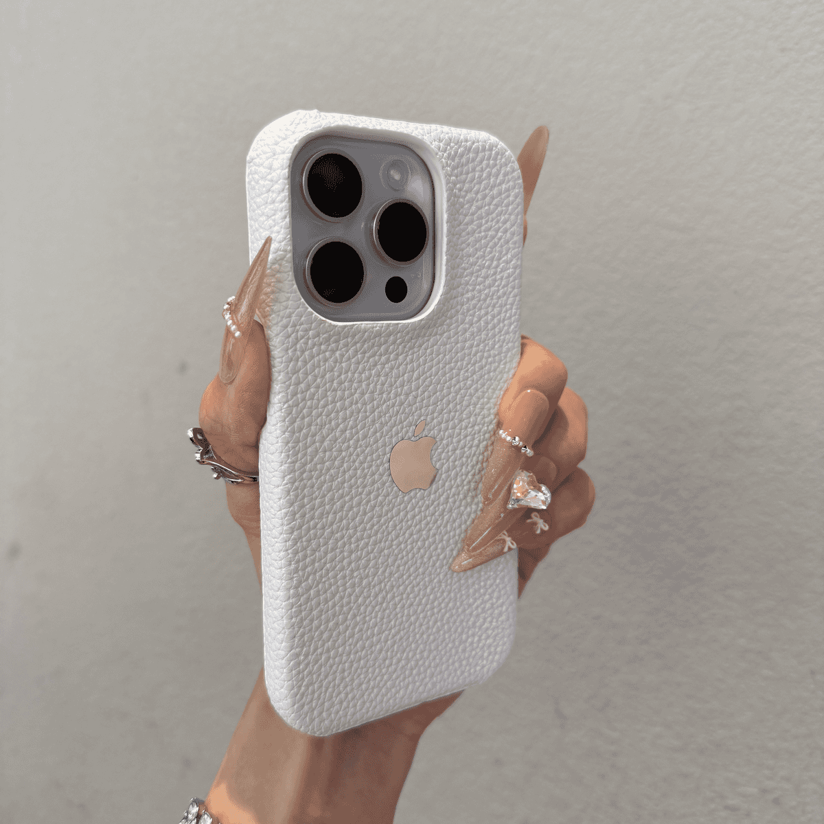 Borderless heat dissipation lychee patterned case for iPhone