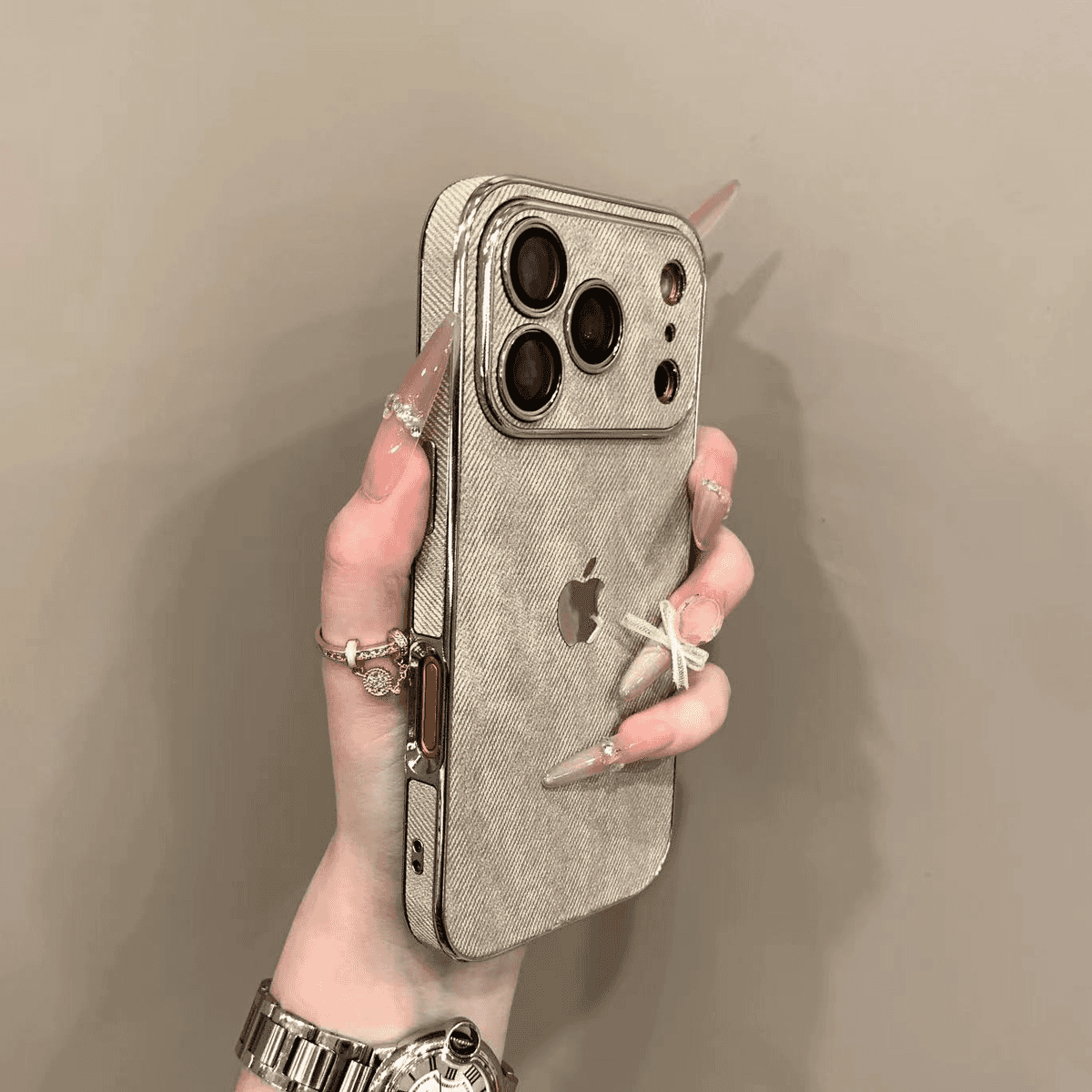 Large window denim patterned case for iPhone