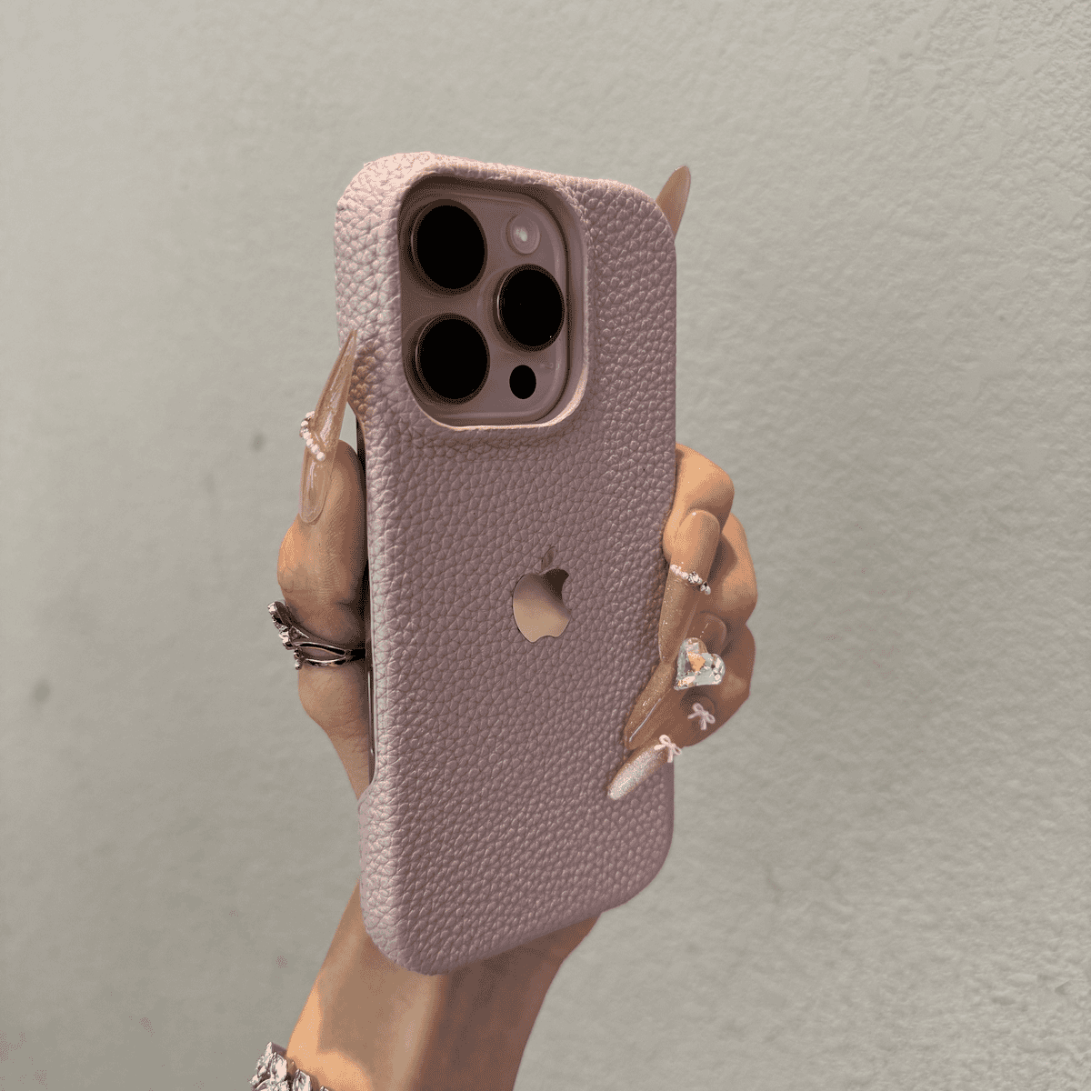 Borderless heat dissipation lychee patterned case for iPhone