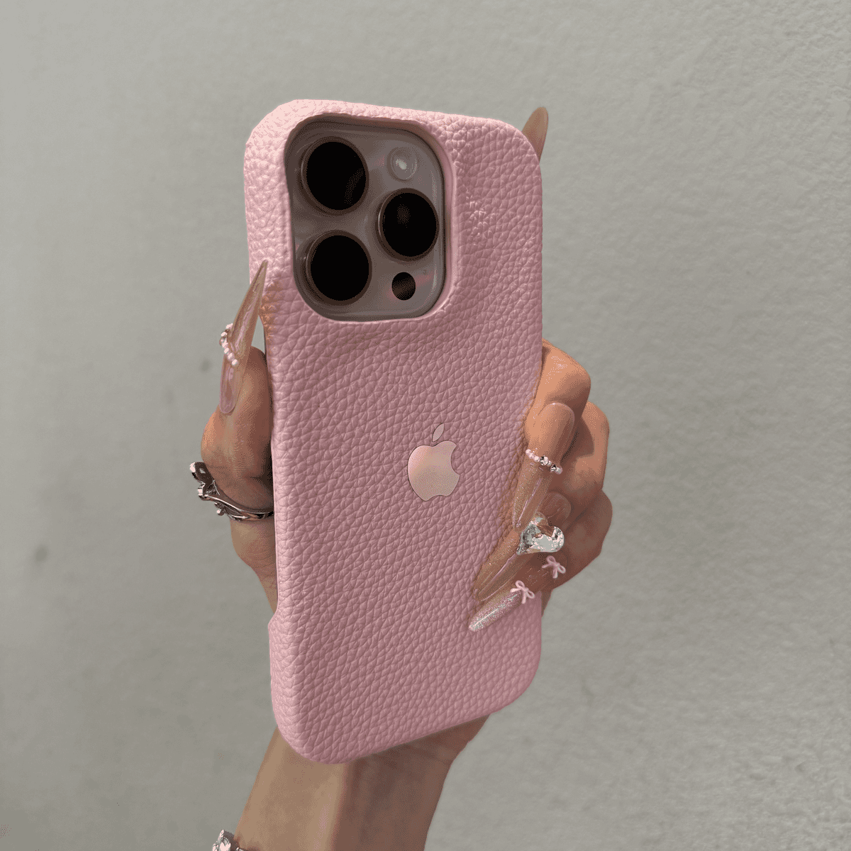 Borderless heat dissipation lychee patterned case for iPhone