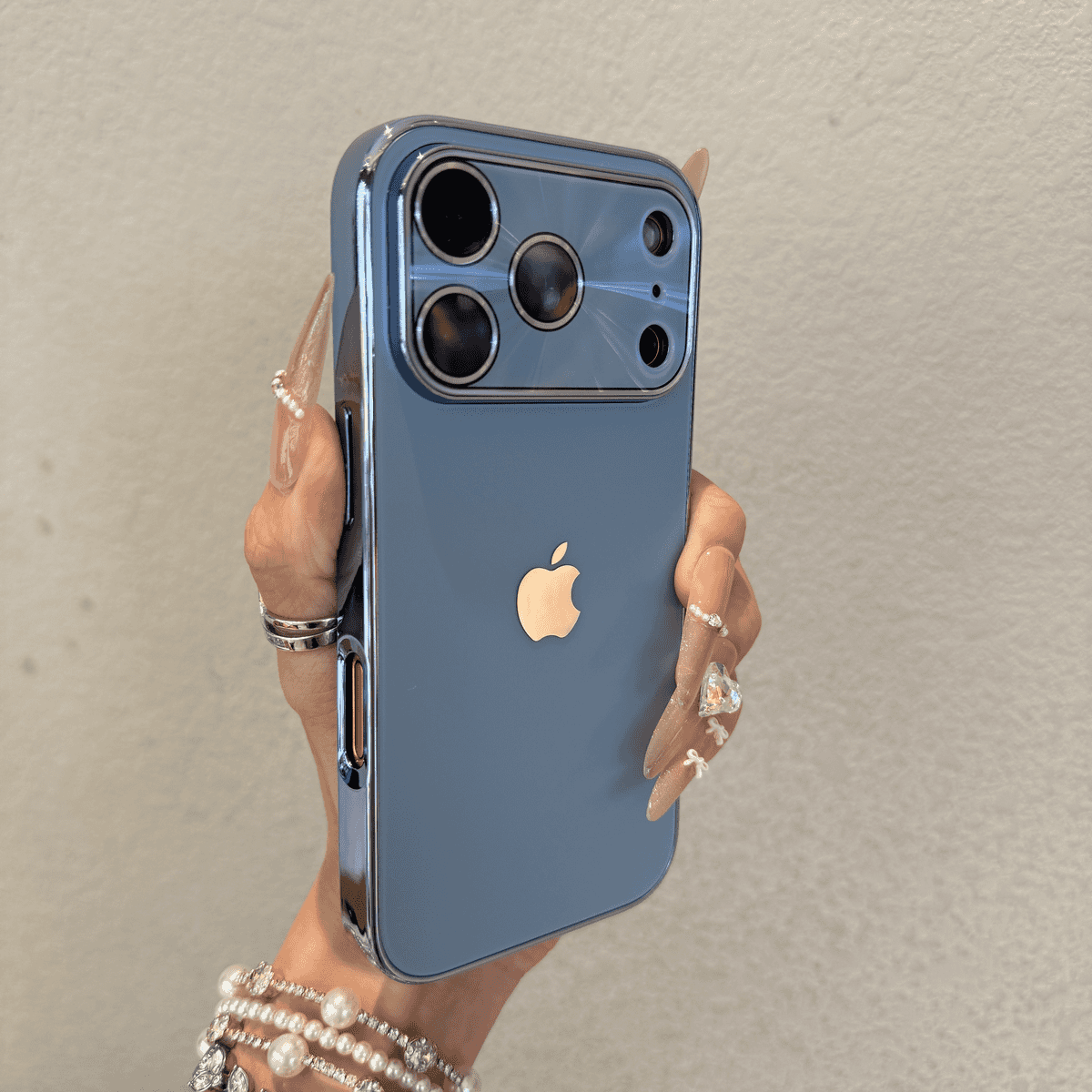 Aurora large window electroplated frosted case for iphone - Image 6