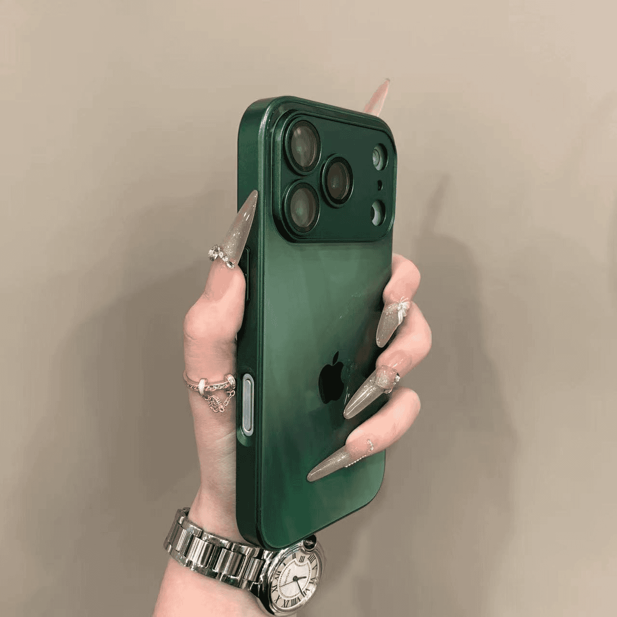 Advanced rendering gradient glass case for iPhone - Image 11