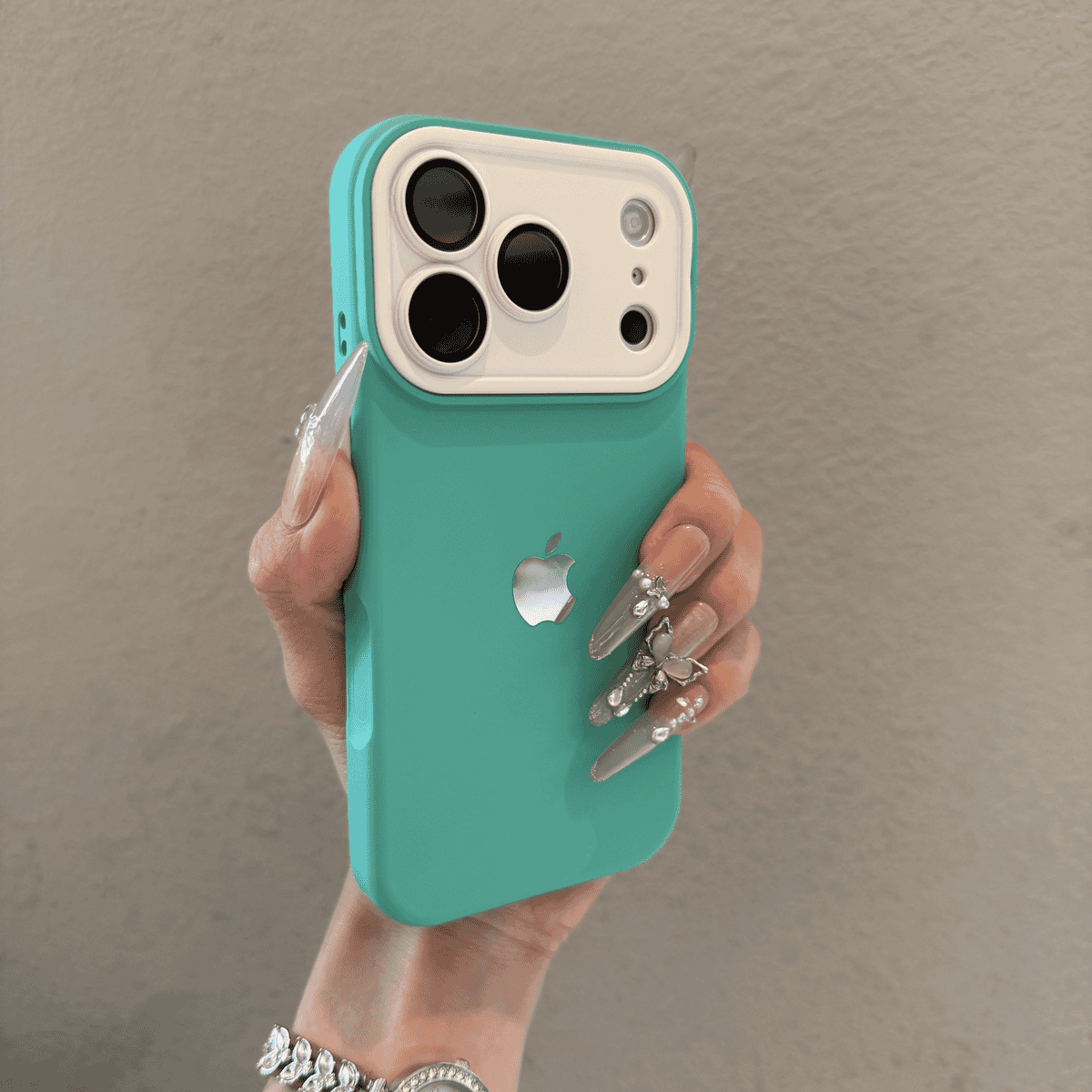 Color blocking large window silicone case for iPhone - Image 7