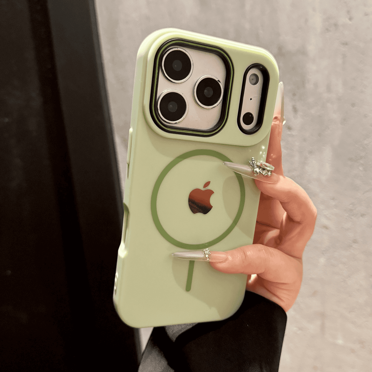 Candy macaron colored magnetic case for iPhone - Image 4