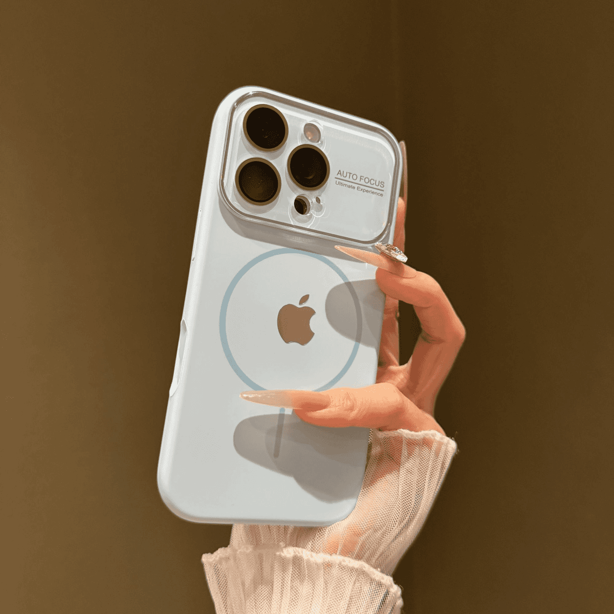 Large window liquid silicone magnetic case for iPhone - Image 12