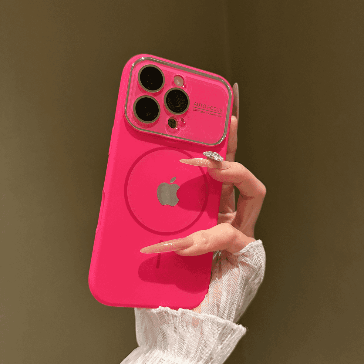 Large window liquid silicone magnetic case for iPhone - Image 7