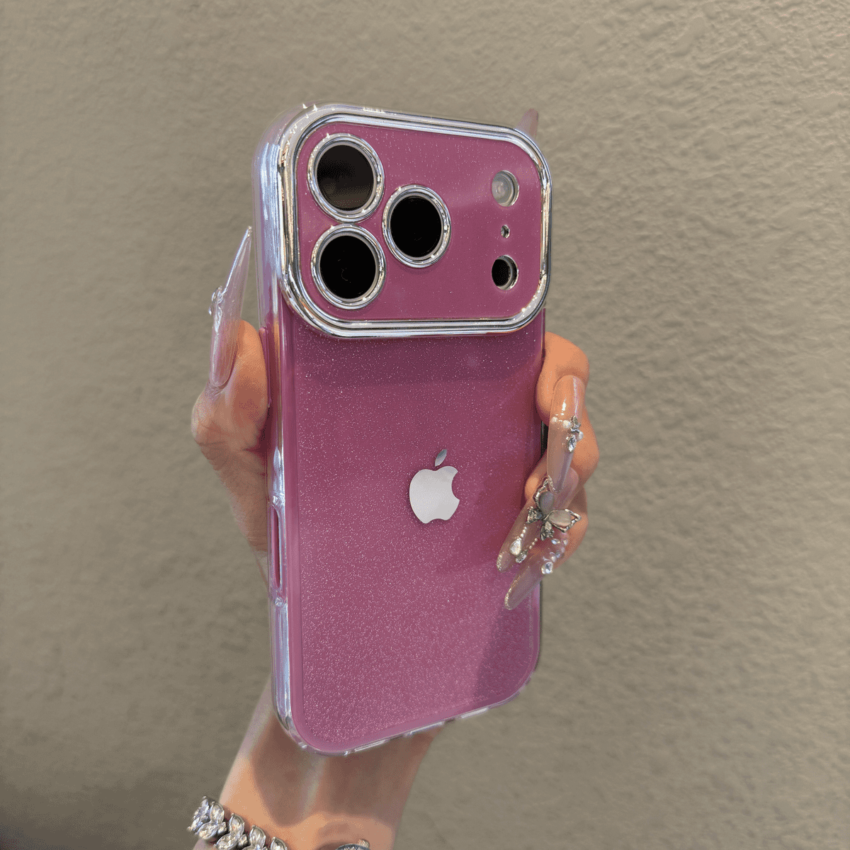 High aesthetic and sparkling case for iPhone - Image 4