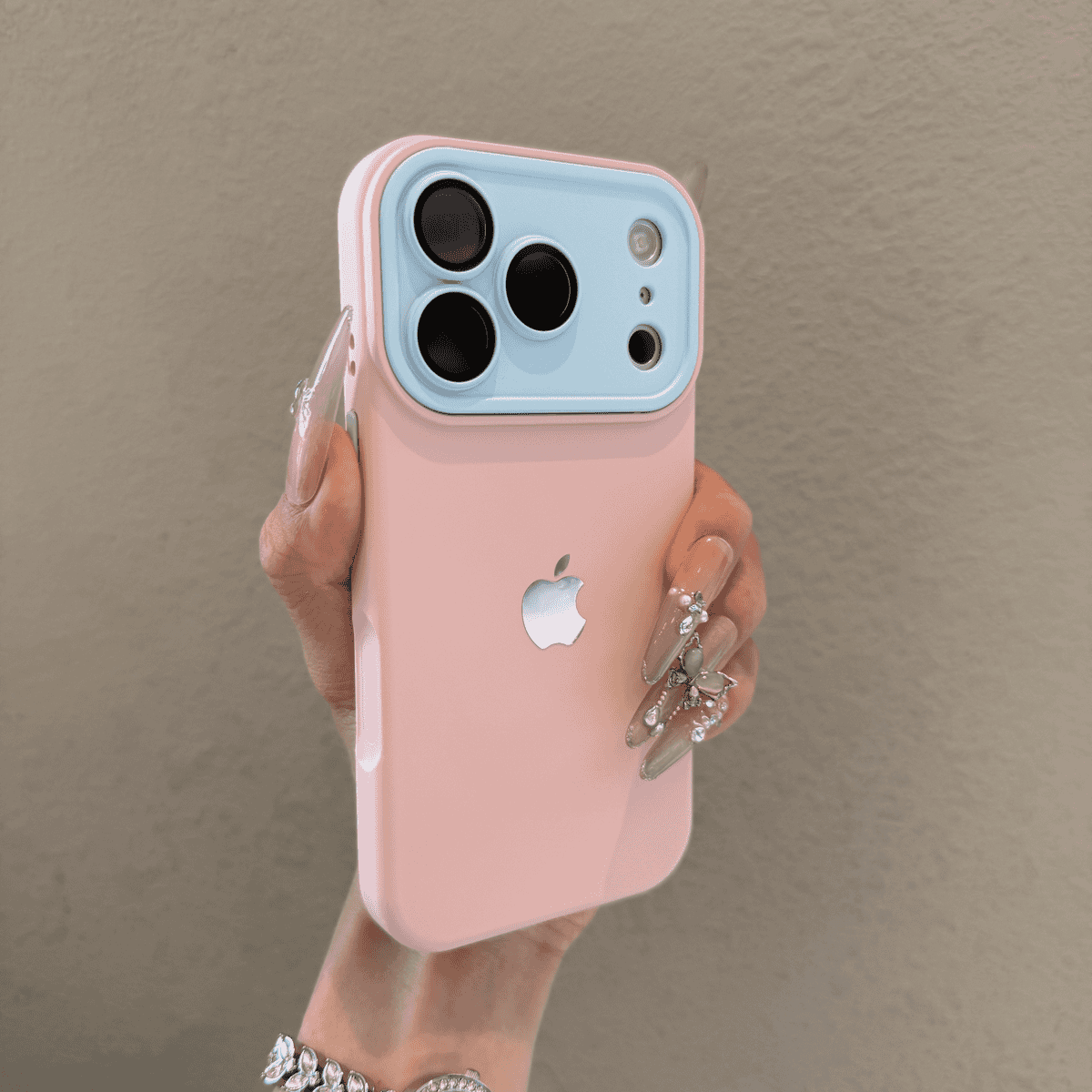 Color blocking large window silicone case for iPhone - Image 2