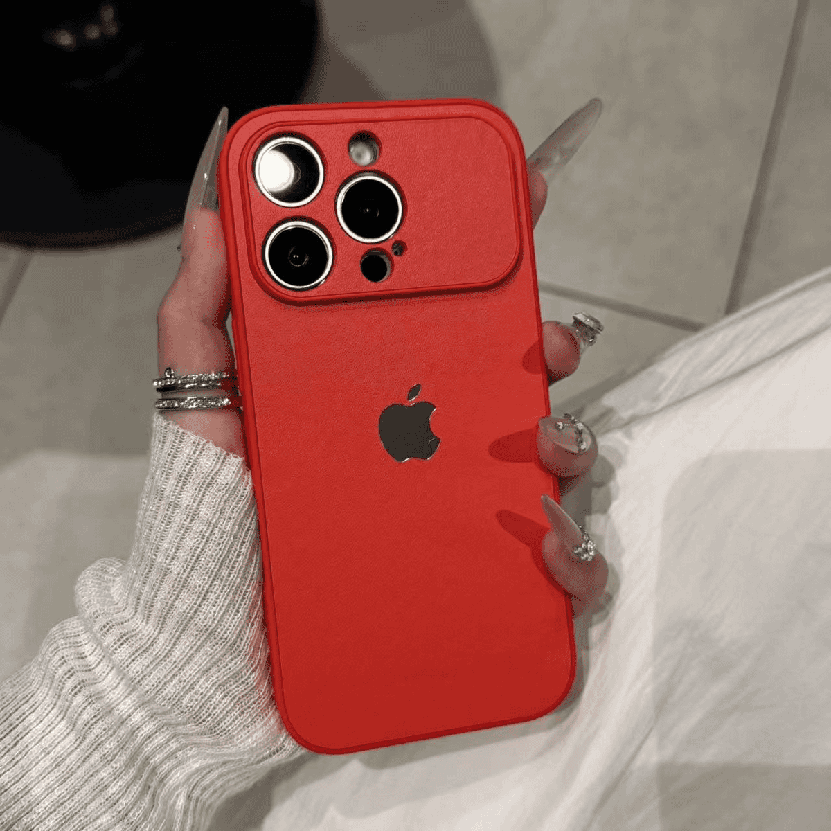 Large window plain leather case for iPhone - Image 2